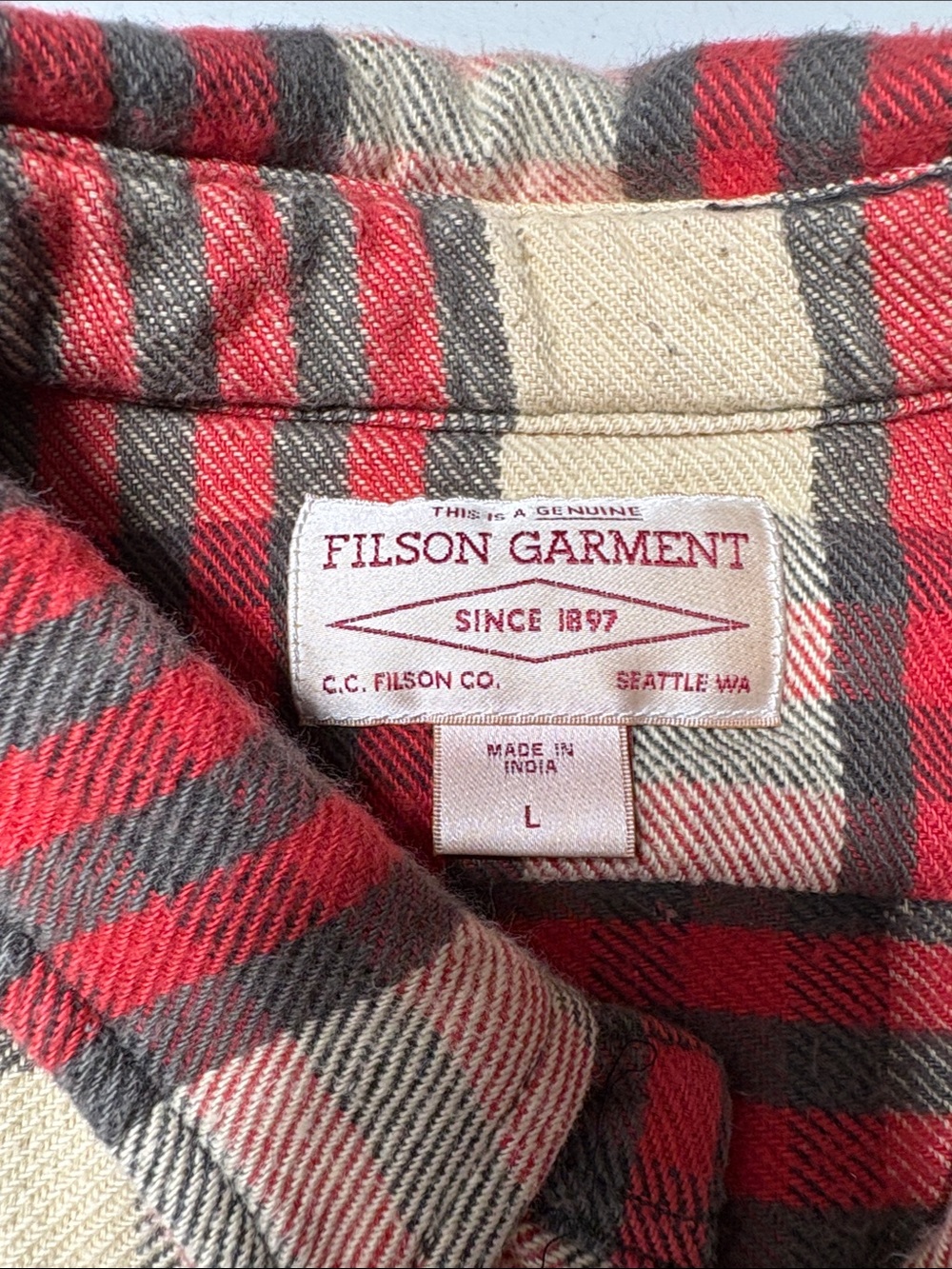 Filson Heavyweight Twill Cotton Flannel Shirt - Picture 2 of 9
